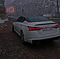 نيسان ألتيما